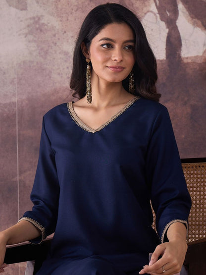 Dhiyona IE V-Neck Top With Trousers