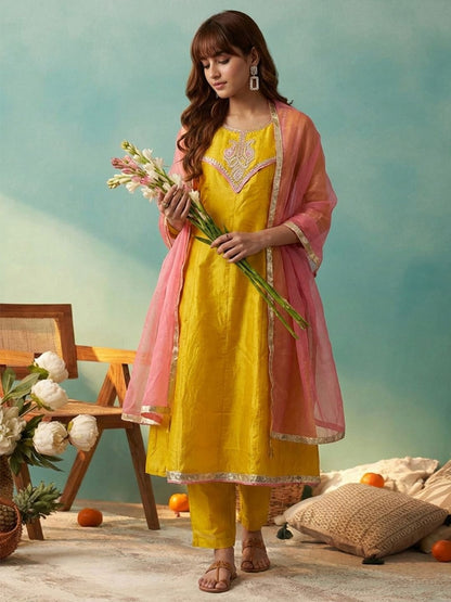 Dhiyona CH Women Ethnic Motifs Embroidered Regular Sequinned Kurta with Trousers & With Dupatta