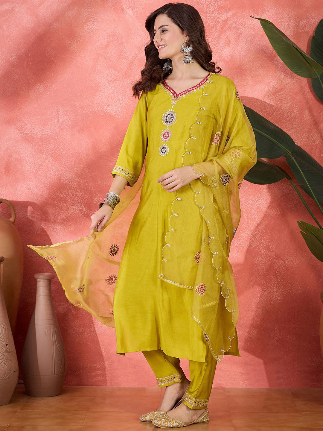 Women Ethnic Motifs Embroidered Kurta with Trousers & Dupatta