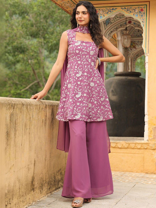 Dhiyona KL Women Ethnic Motifs Embroidered Regular Thread Work Kurti with Sharara & With Dupatta