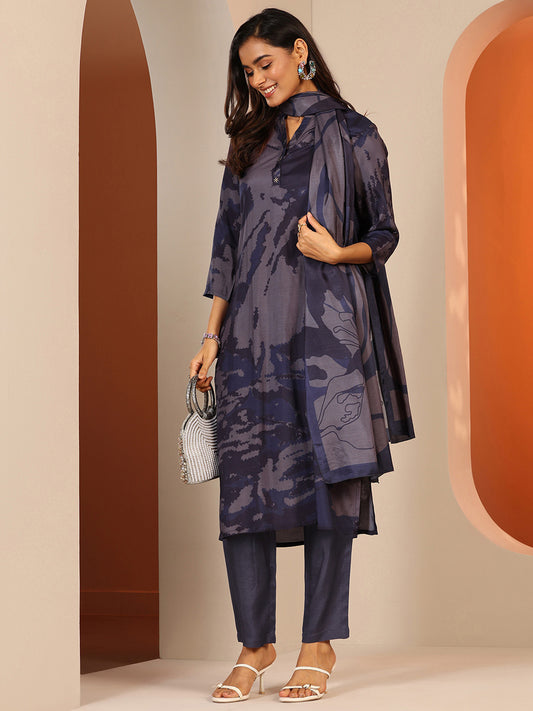 Women Abstract Printed Kurta with Trousers & Dupatta