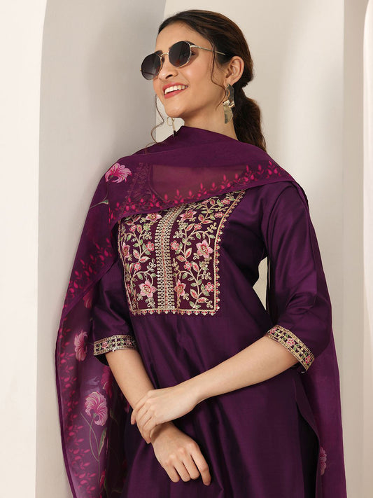 Women Floral Embroidered Kurta with Trousers & Dupatta