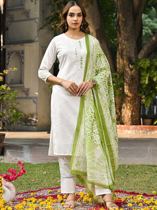 Dhiyona KL Ethnic Motifs Embroidered Mirror Work Kurta With Trousers & Dupatta