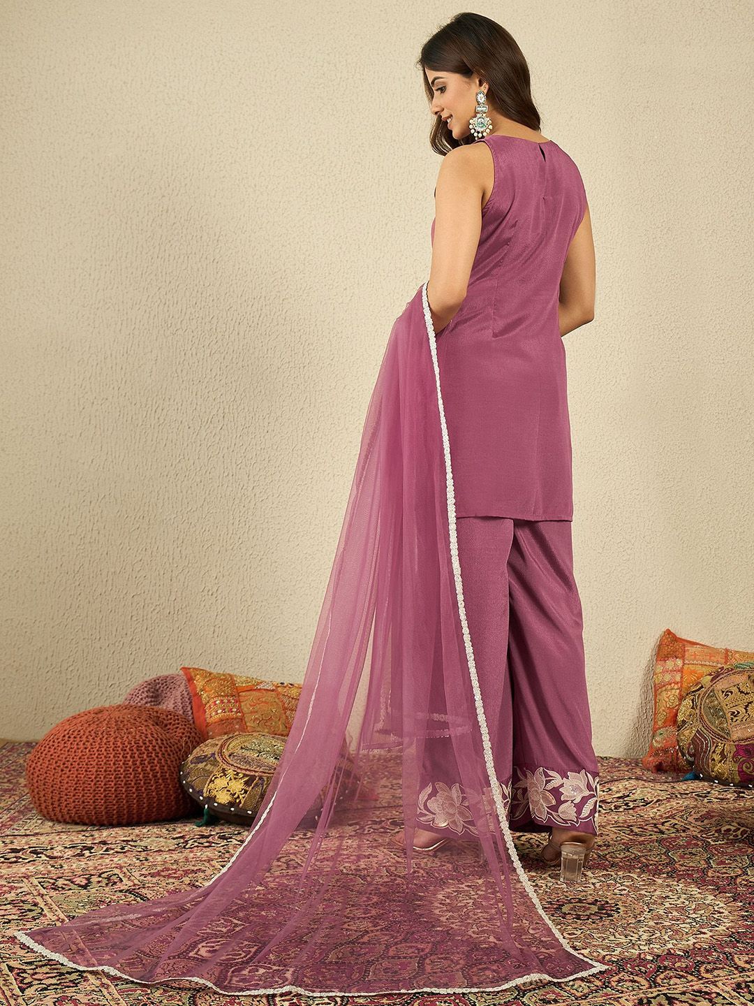 Dhiyona IN Women Floral Embroidered Regular Kurti With Palazzos & Dupatta