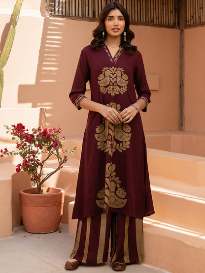Women Printed Embroidered Kurta With Palazzos