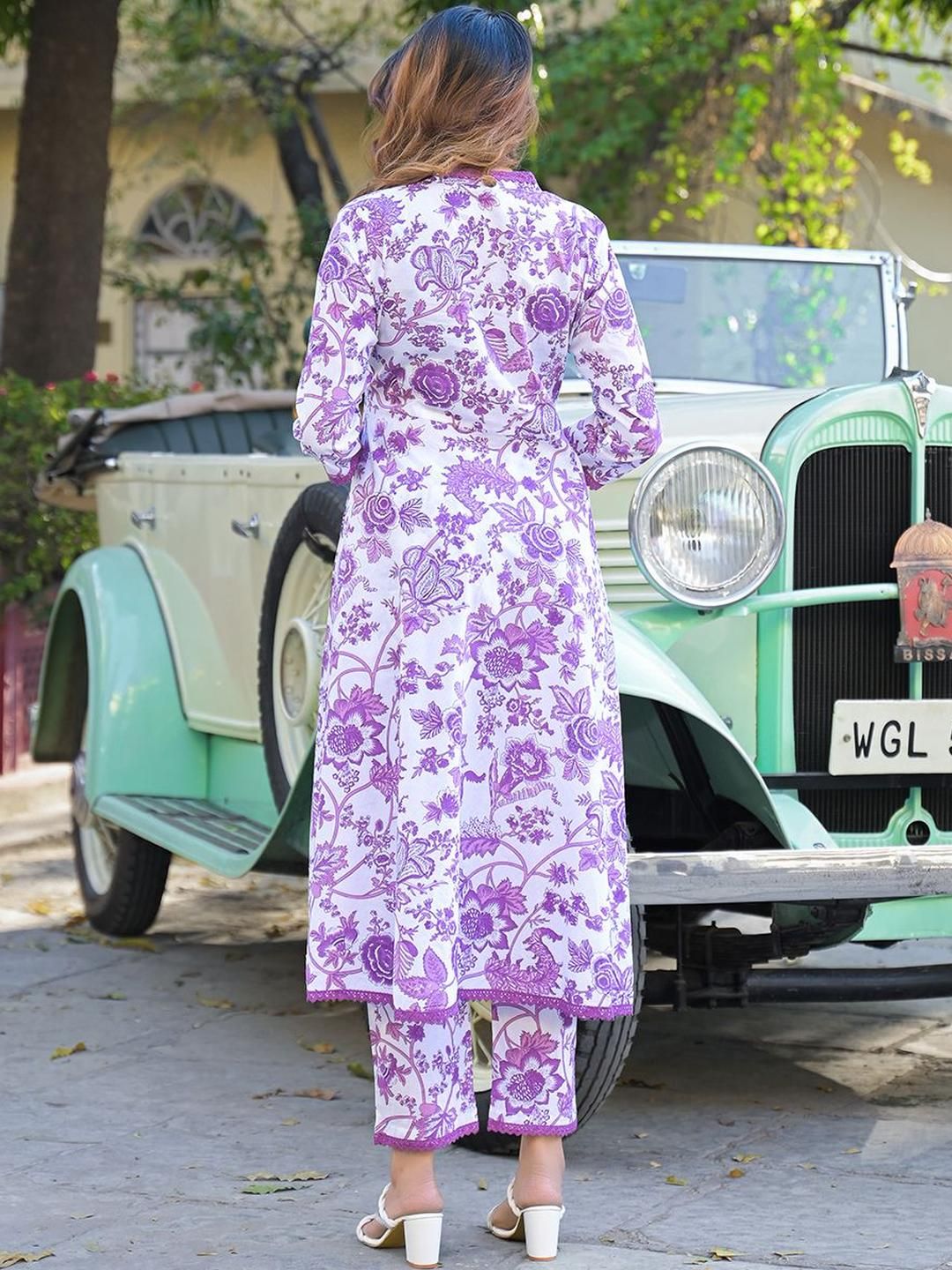 Dhiyona KL Women Purple Pure Cotton Kurta Sets