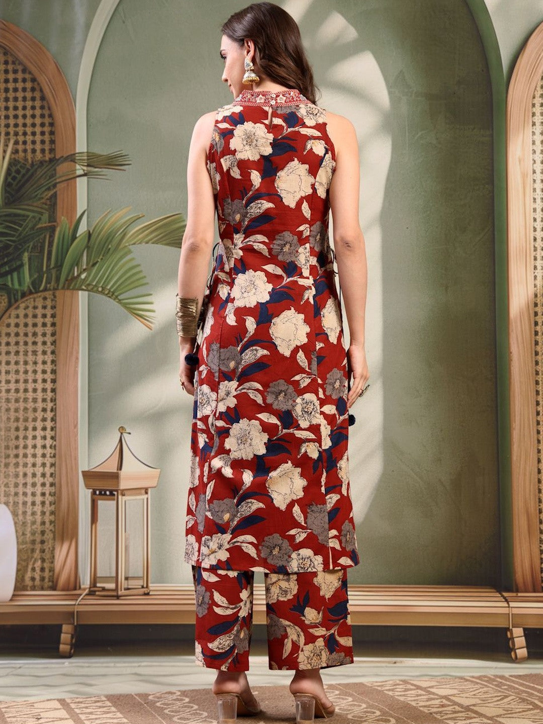 Embroidered Pure Cotton Round Neck Kurta & Palazzos Kurta Set
