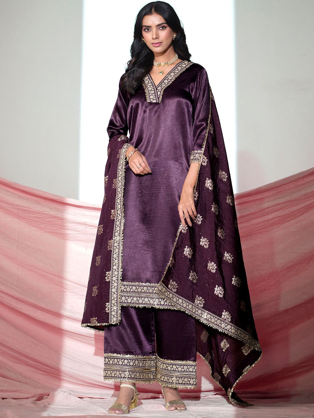 Dhiyona SN Floral Yoke Design V-Neck Sequinned Satin Kurta With Palazzos & Dupatta
