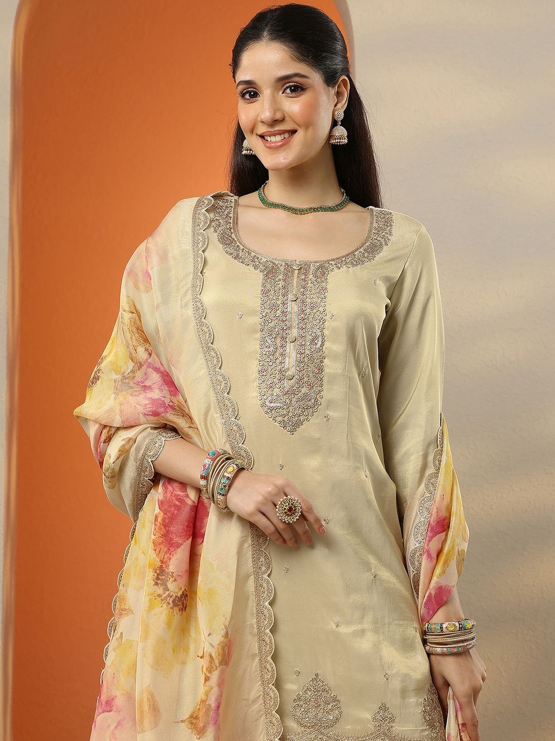 Dhiyona LL Women Floral Embroidered Regular Thread Work Kurta with Palazzos & Dupatta