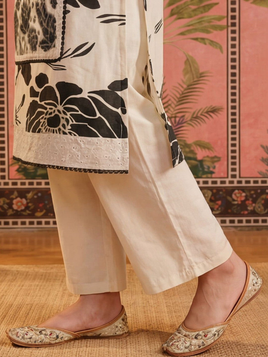 Printed Pure Cotton Round Neck Kurta & Palazzos