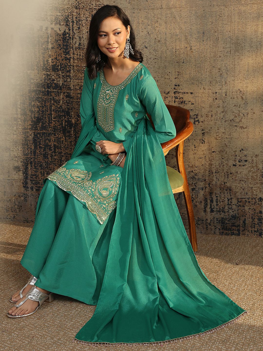 Dhiyona LL Women Ethnic Motifs Embroidered Regular Thread Work Kurta with Palazzos & With Dupatta