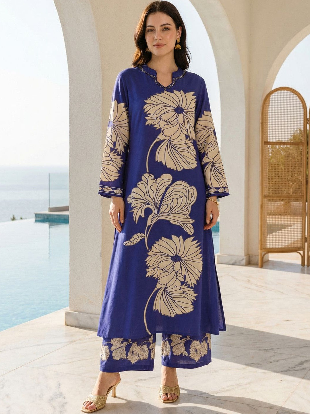 Women Floral Printed Regular Kurta with Palazzos