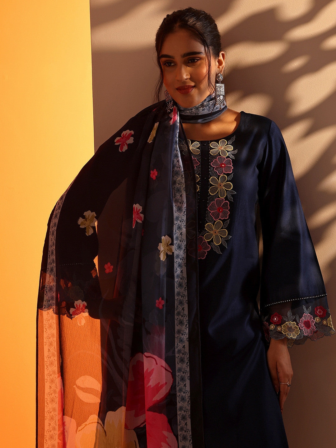 Women Floral Embroidered Kurta with Trouser & Dupatta
