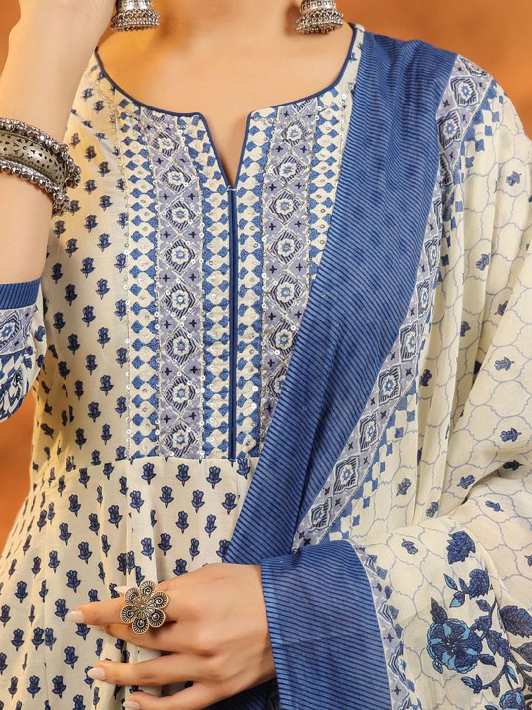 Dhiyona RR Women's Floral Printed Pure Cotton Kurta With Trousers & Dupatta