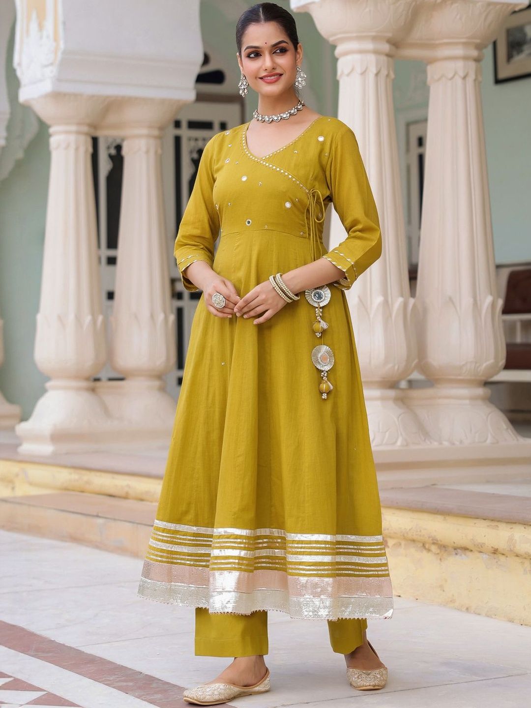 Dhiyona RR Women's Floral Pure Cotton Kurta with Trousers & With Dupatta