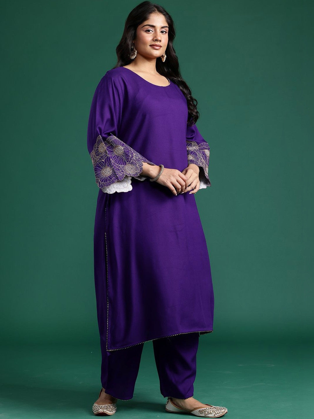 Plus Size Motifs Regular Thread Work Kurta with Trousers