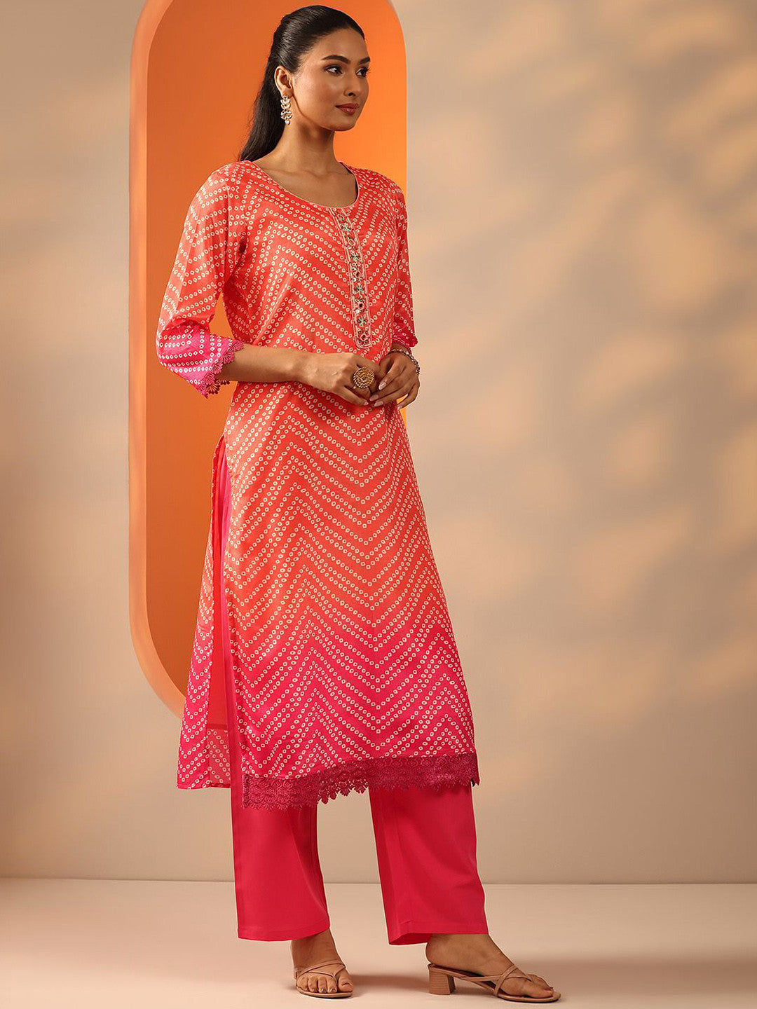 Women Bandhani Printed Kurta with Trouser & Dupatta
