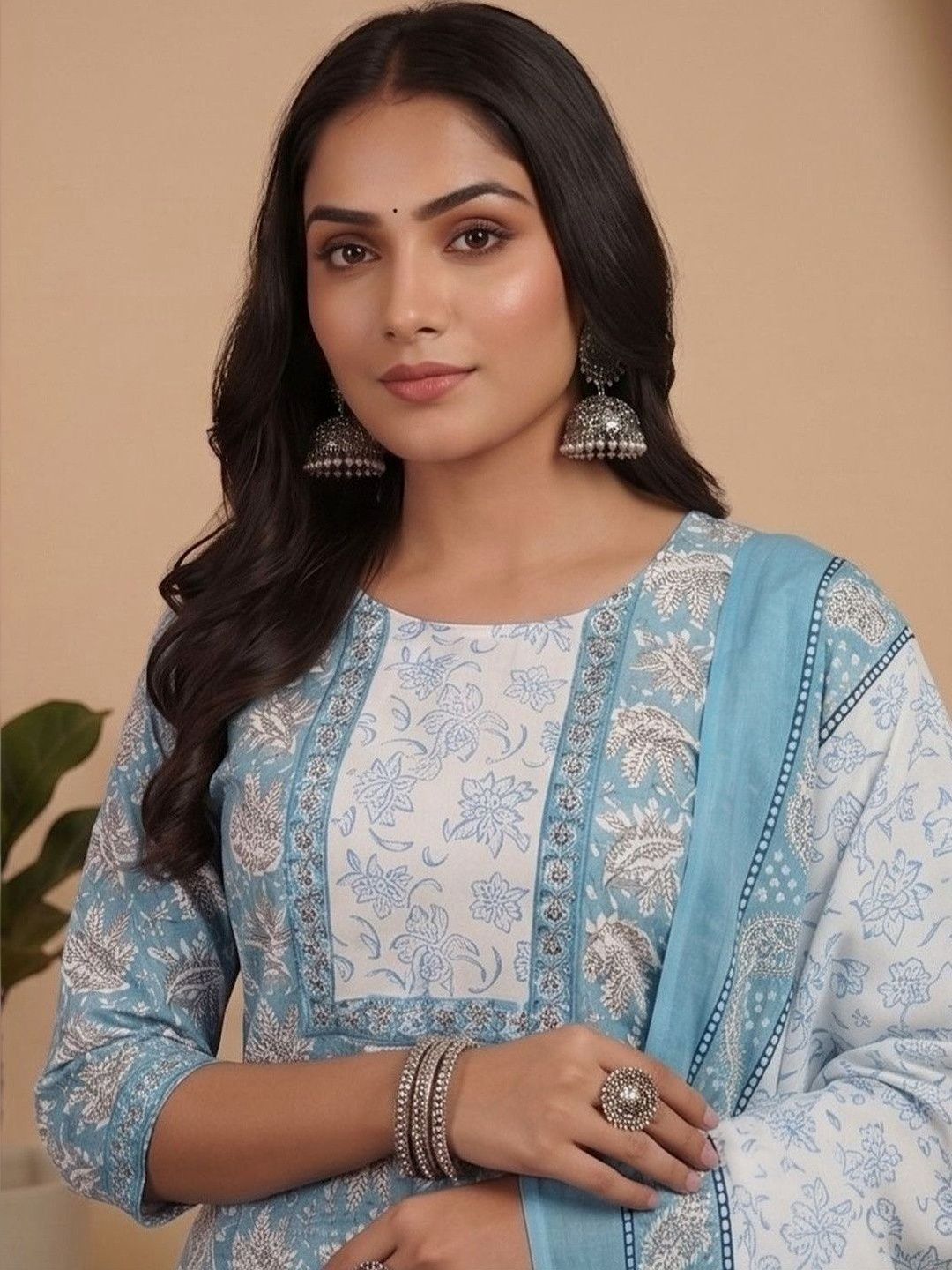 Blue Women Floral Printed Regular Kurta with Patiala & With Dupatta