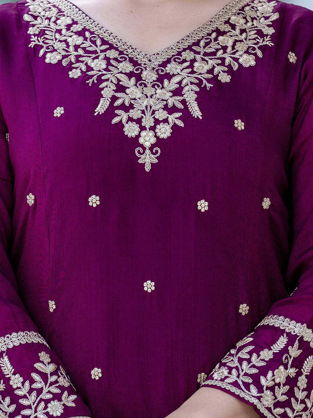 Dhiyona KL Women Ethnic Motifs Embroidered Regular Thread Work Kurta with Palazzos & With Dupatta
