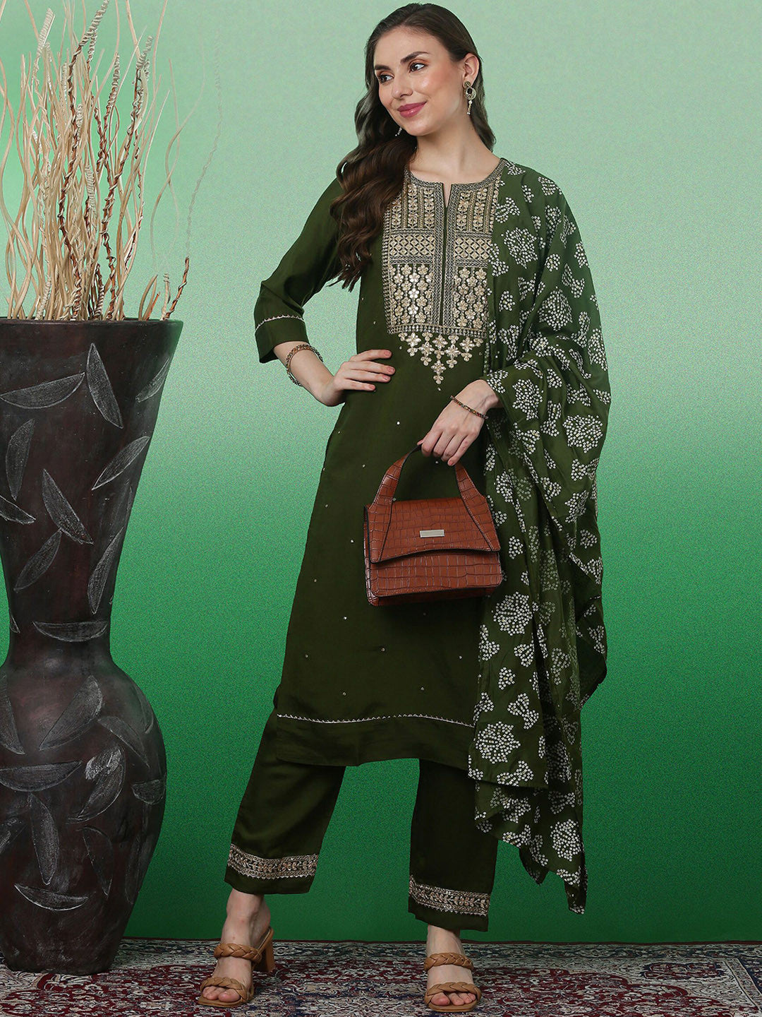 Floral Yoke Design Sequinned Straight Kurta & Trouser With Dupatta