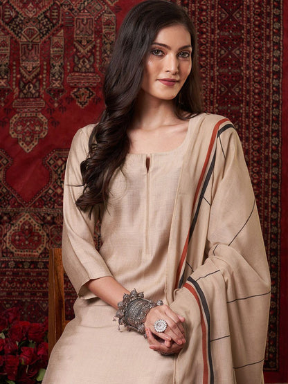 Dhiyona KL Notch Neck Straight Kurta With Palazzos And Dupatta