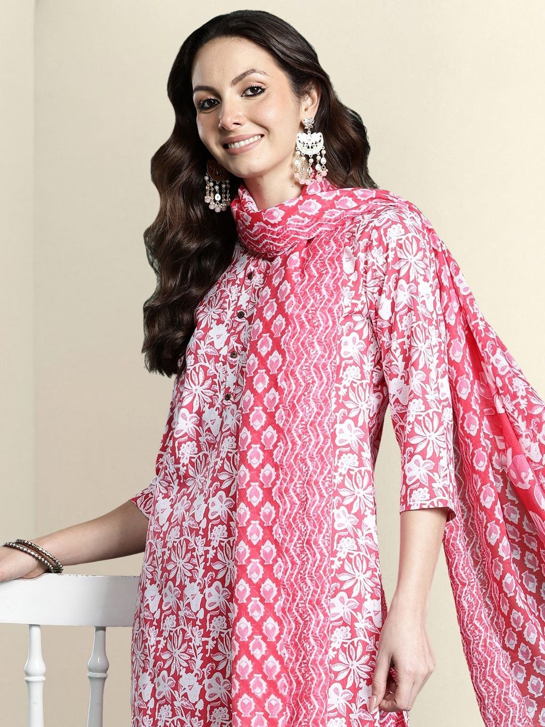 Dhiyona IE Women Floral Printed Regular Pure Cotton Kurta with Trousers & With Dupatta