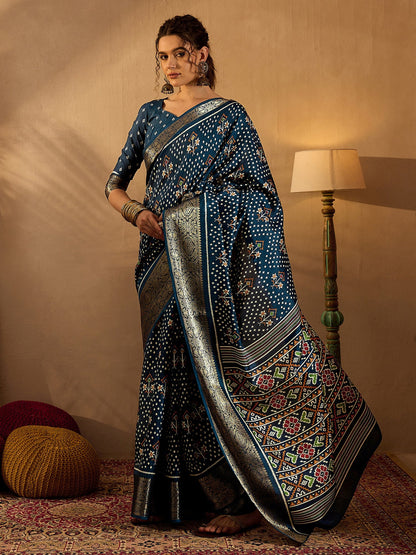 Women's Silk Blend Teal blue Printed Designer Saree With Blouse Piece