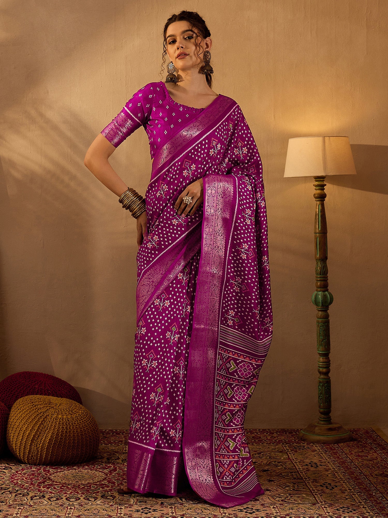 Women's Silk Blend Magenta Printed Designer Saree With Blouse Piece
