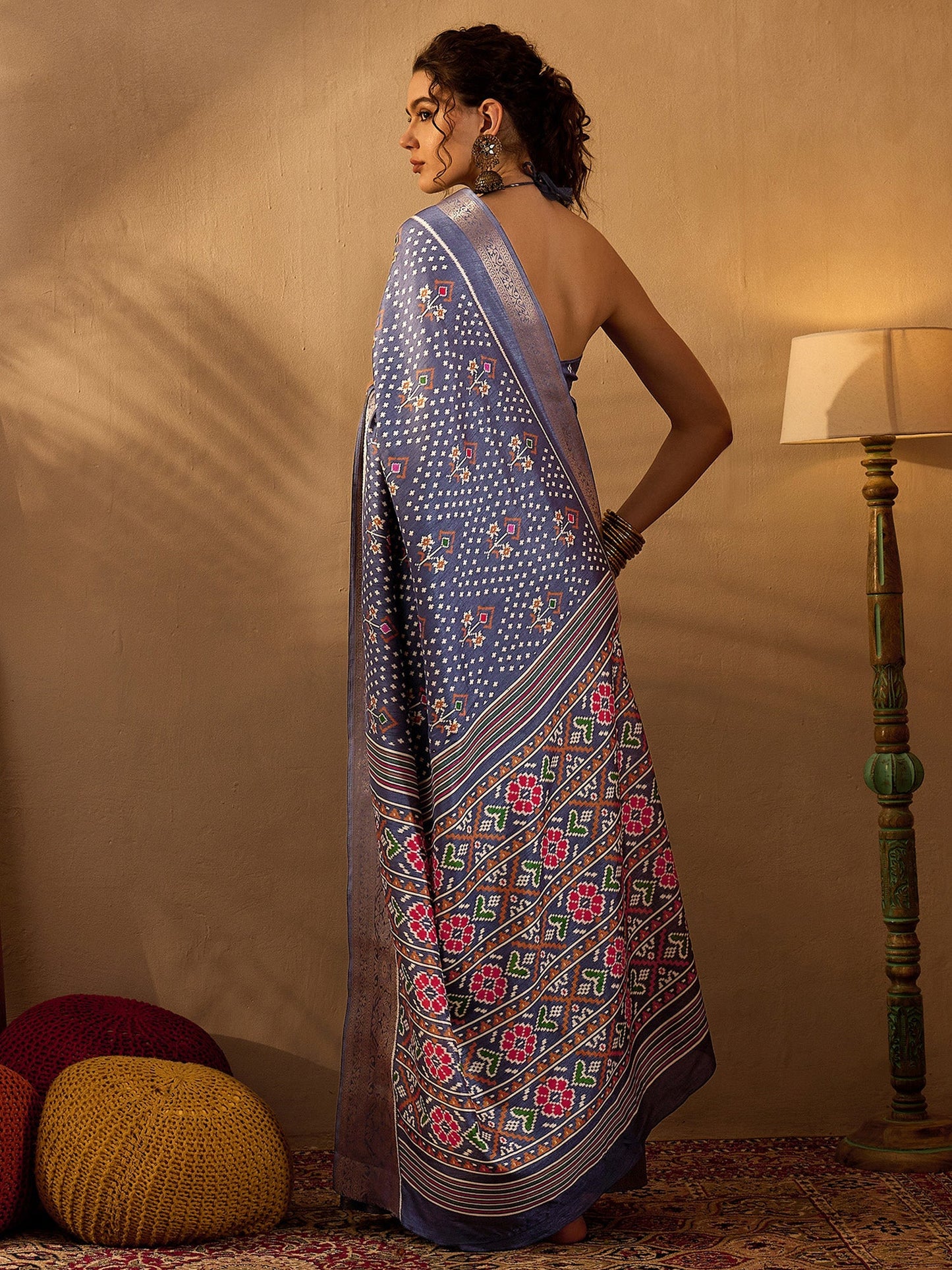 Women's Silk Blend Metallic Printed Designer Saree With Blouse Piece