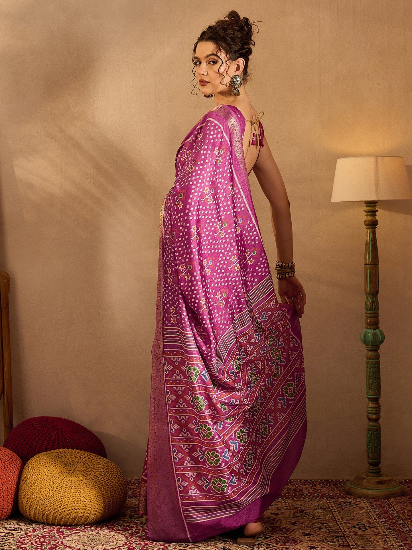 Women's Silk Blend Pink Printed Designer Saree With Blouse Piece