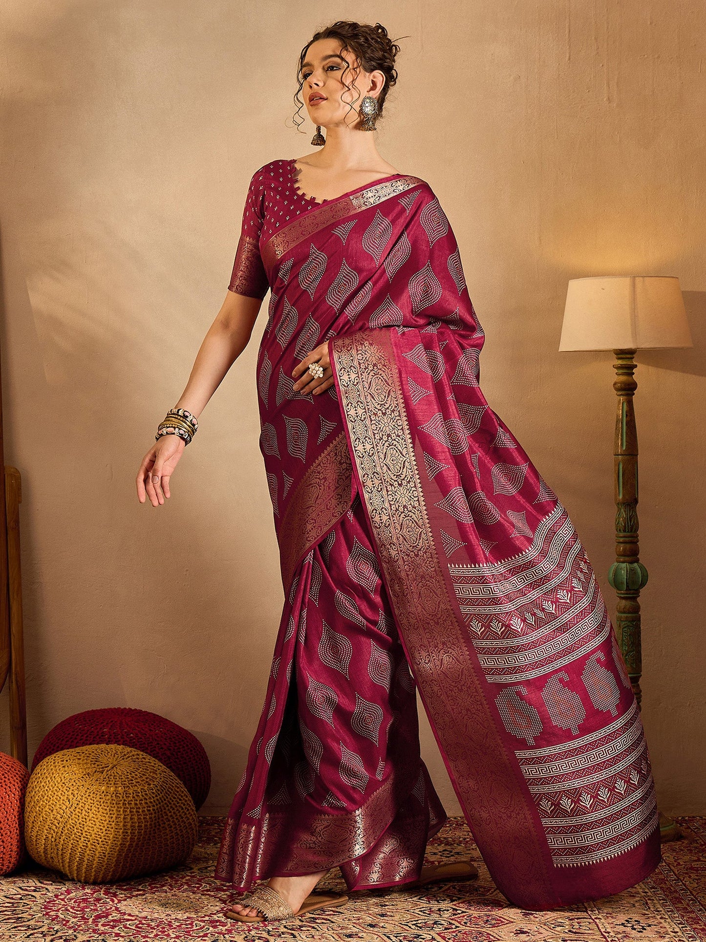 Women's Silk Blend Magenta Printed Designer Saree With Blouse Piece