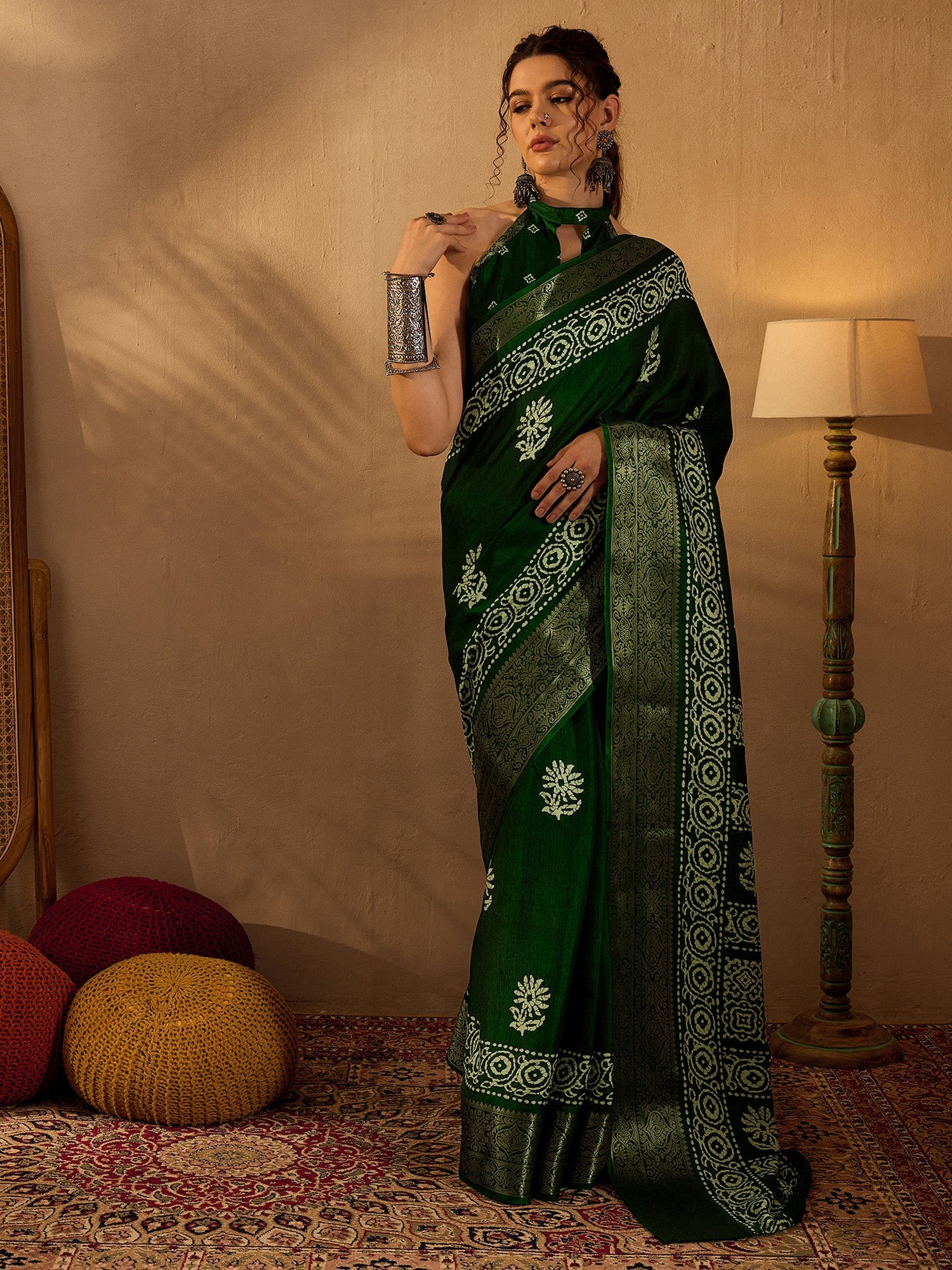 Women's Silk Blend Green Printed Designer Saree With Blouse Piece