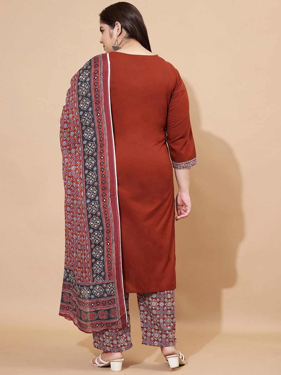 Dhiyona KL Women Floral Printed Regular Pure Cotton Kurta with Trousers and Dupatta