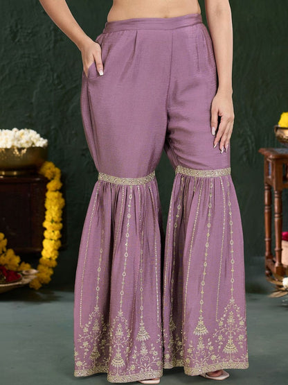 Dhiyona AN Women Ethnic Motifs Printed Regular Kurta with Sharara & With Dupatta