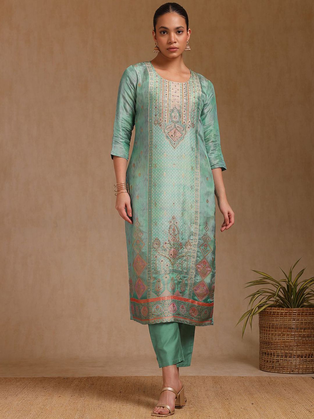 Dhiyona SO Women's Women Ethnic Motifs Embroidered Regular Beads and Stones Kurta with Trousers & With Dupatta