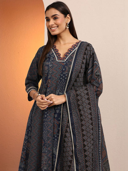 Women Printed Regular Kurta with Trousers & With Dupatta