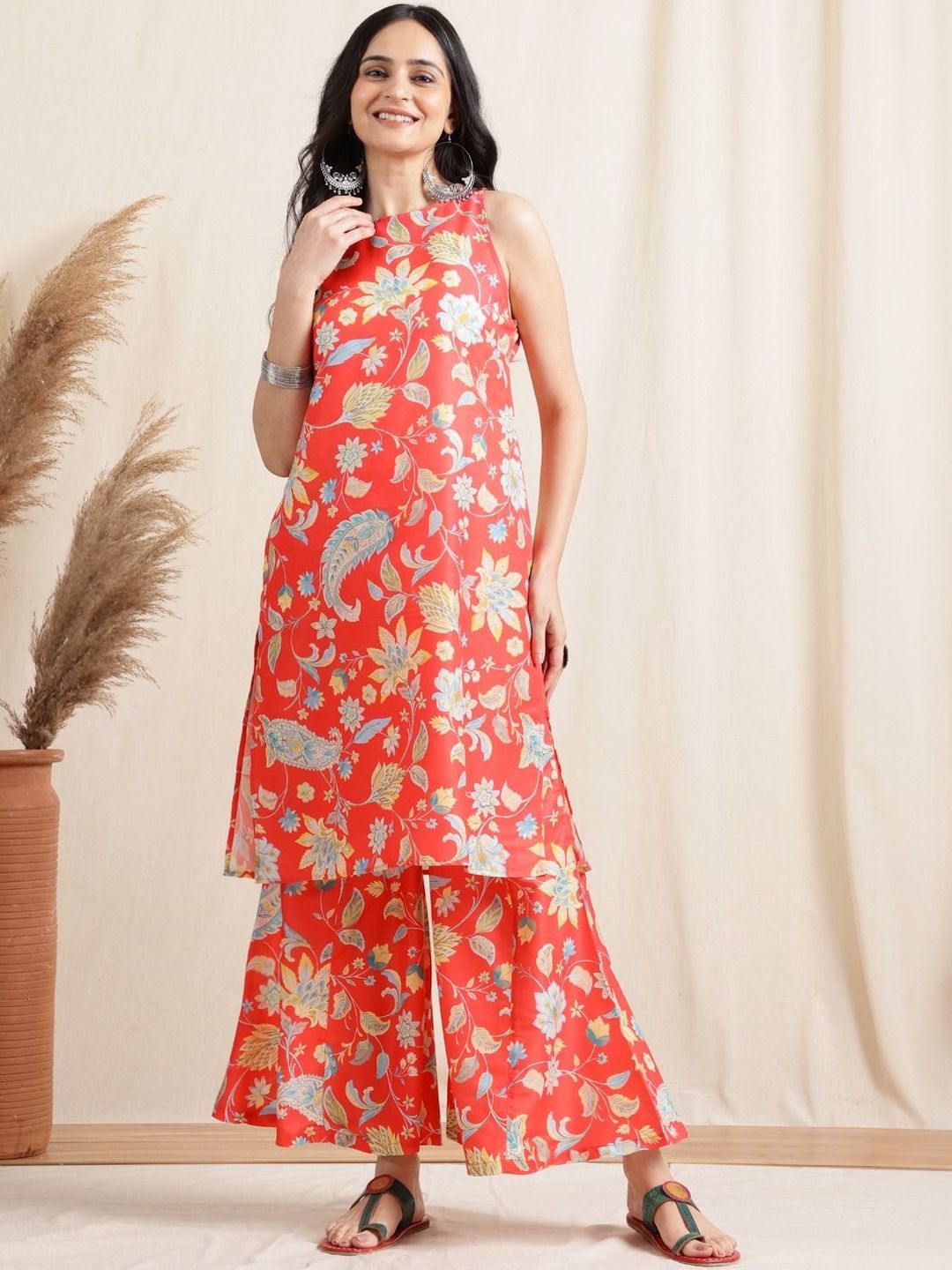 Dhiyona AN Women Floral Printed Regular Kurta with Sharara