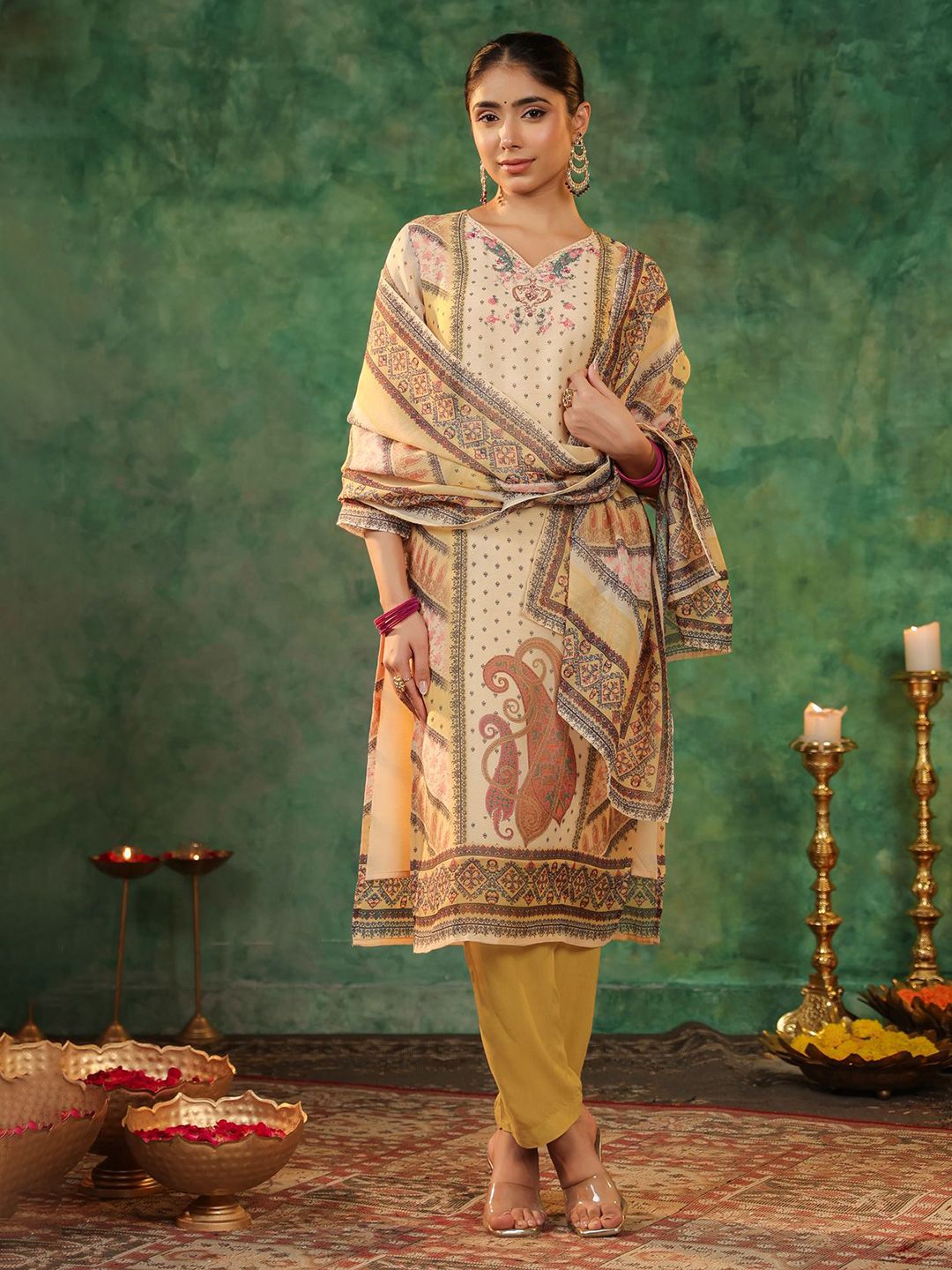 Dhiyona RR Women's Printed Beads and Stones Straight Kurta with Trousers & Dupatta
