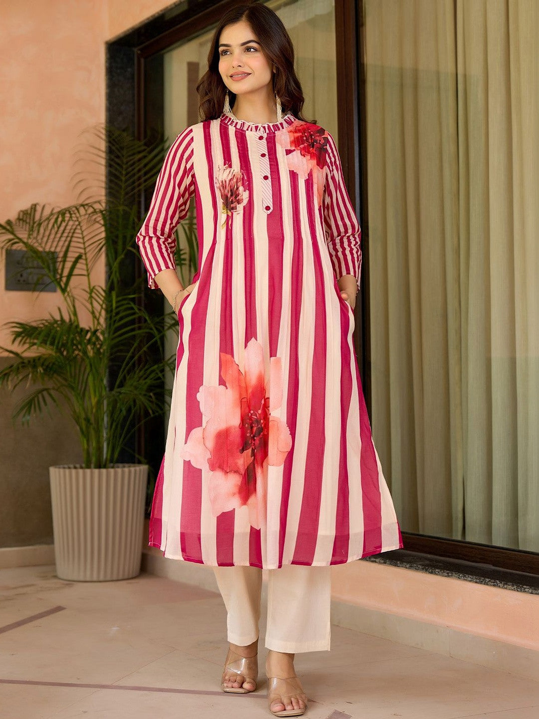 Women Floral Printed Regular Pure Cotton Kurta with Trousers