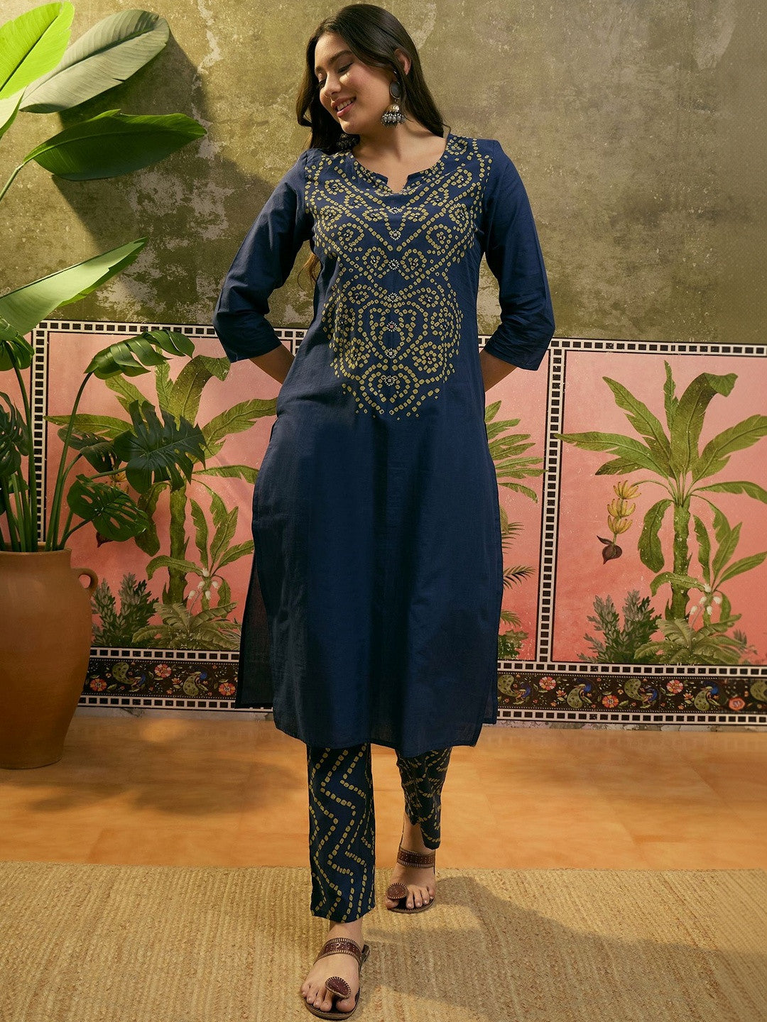 Printed Pure Cotton Round Neck Kurta & Trousers With Dupatta