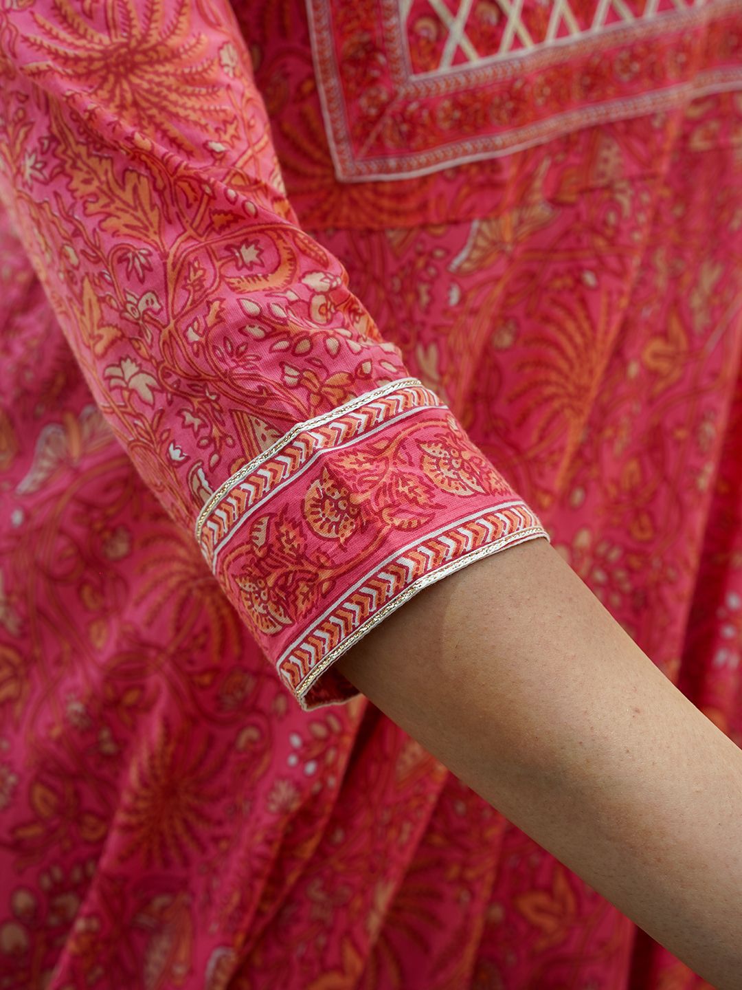 Dhiyona KL Floral Printed Regular Pure Cotton Anarkali Kurta with Trousers & Dupatta