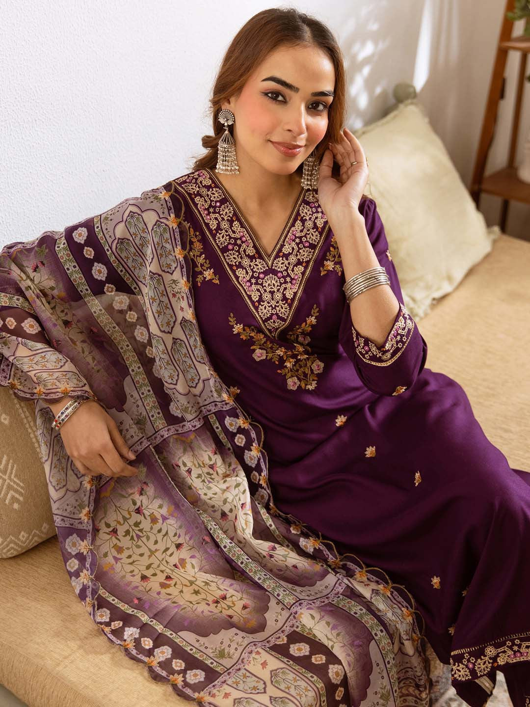 Women Ethnic Motifs Embroidered Regular Thread Work Kurta with Trousers & With Dupatta
