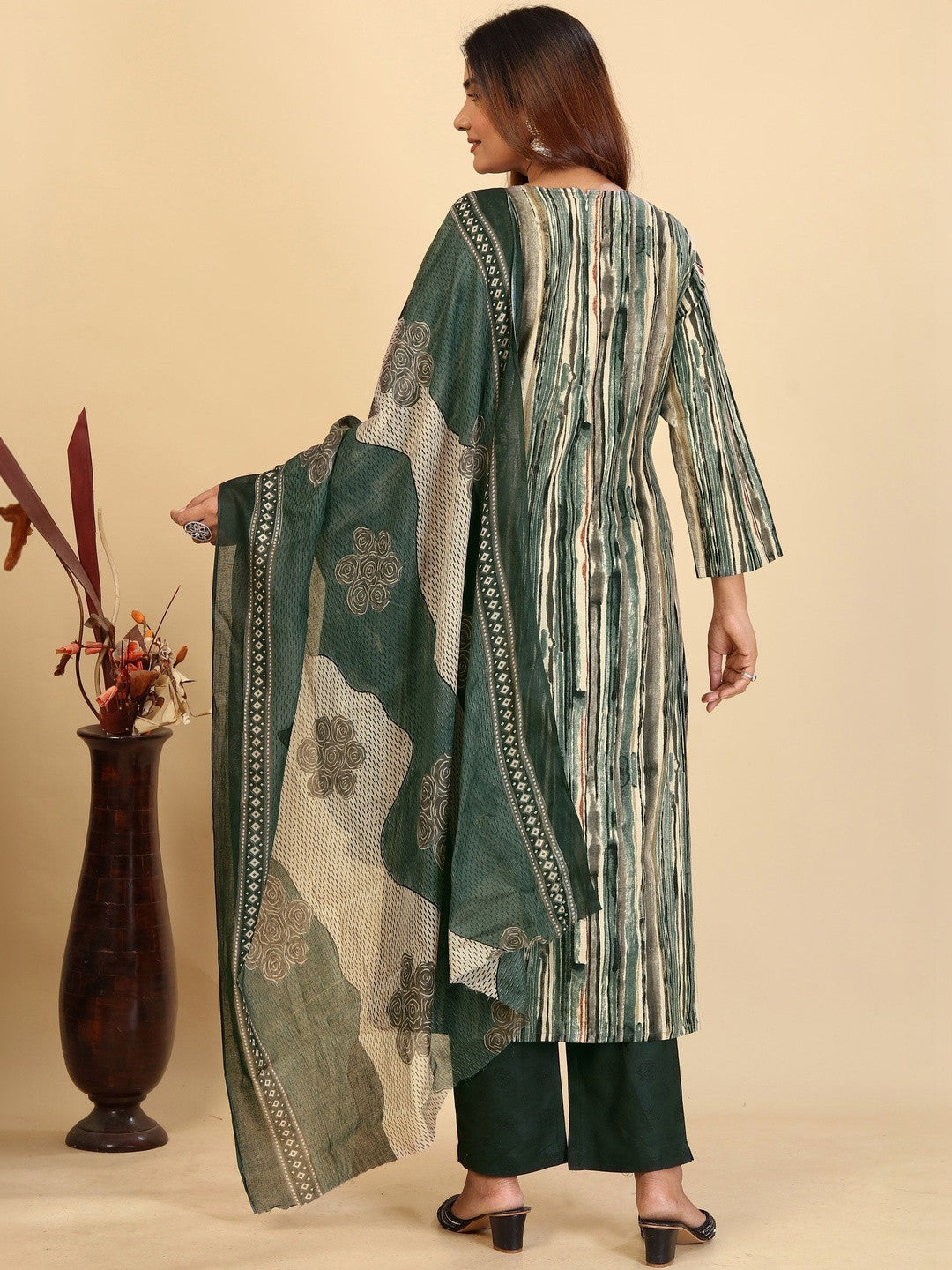 Printed Pure Cotton Round Neck Kurta & Trousers With Dupatta