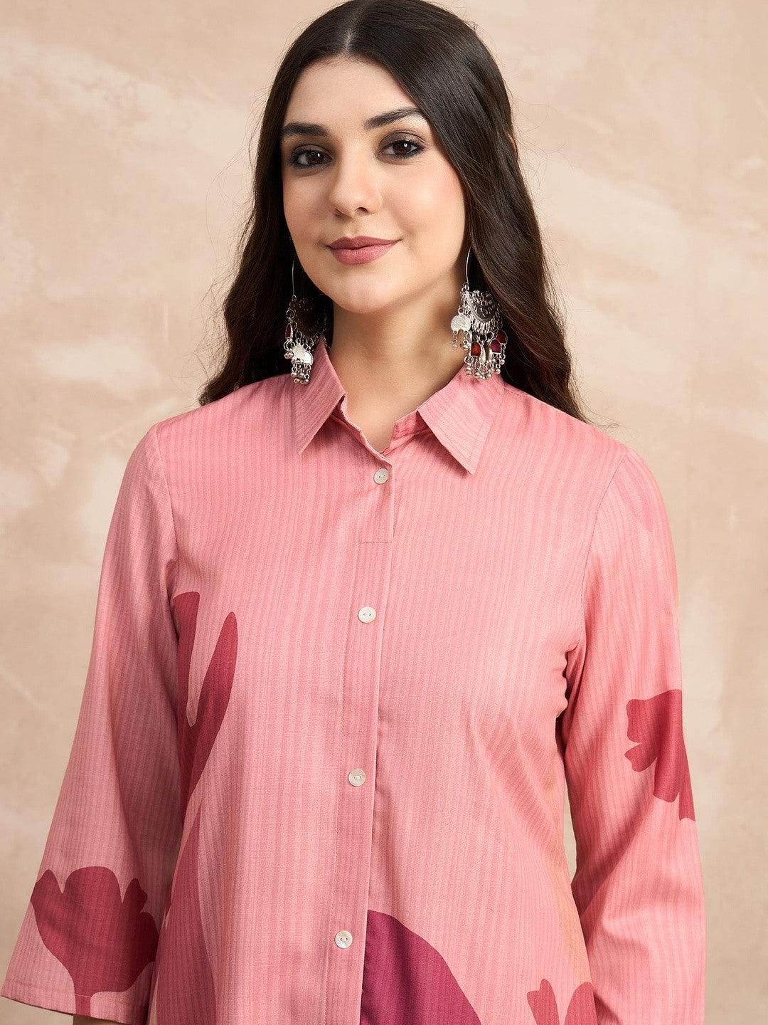 Floral Printed Straight Kurta with Trousers