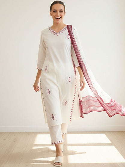 Embroidered V-Neck Thread Work Pure Cotton Straight Kurta With Trousers & Dupatta
