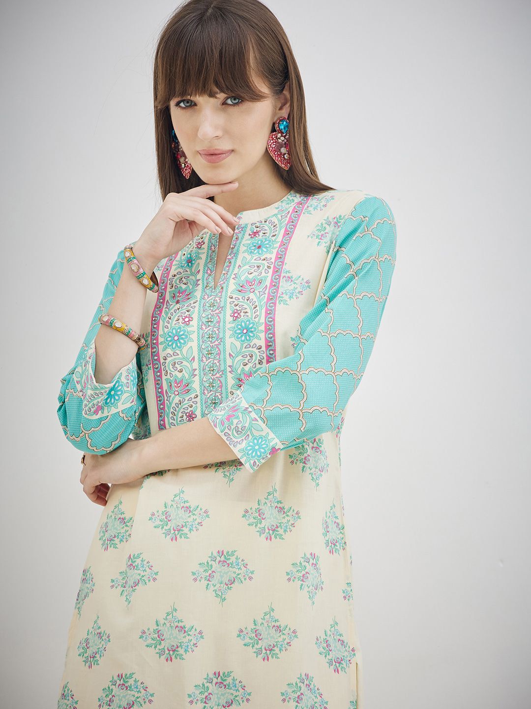 Ethnic Motifs Printed Straight Thread Work Pure Cotton Kurta With Trouser