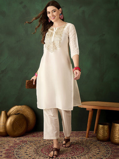 Women Embroidered Straight Kurta With Trousers