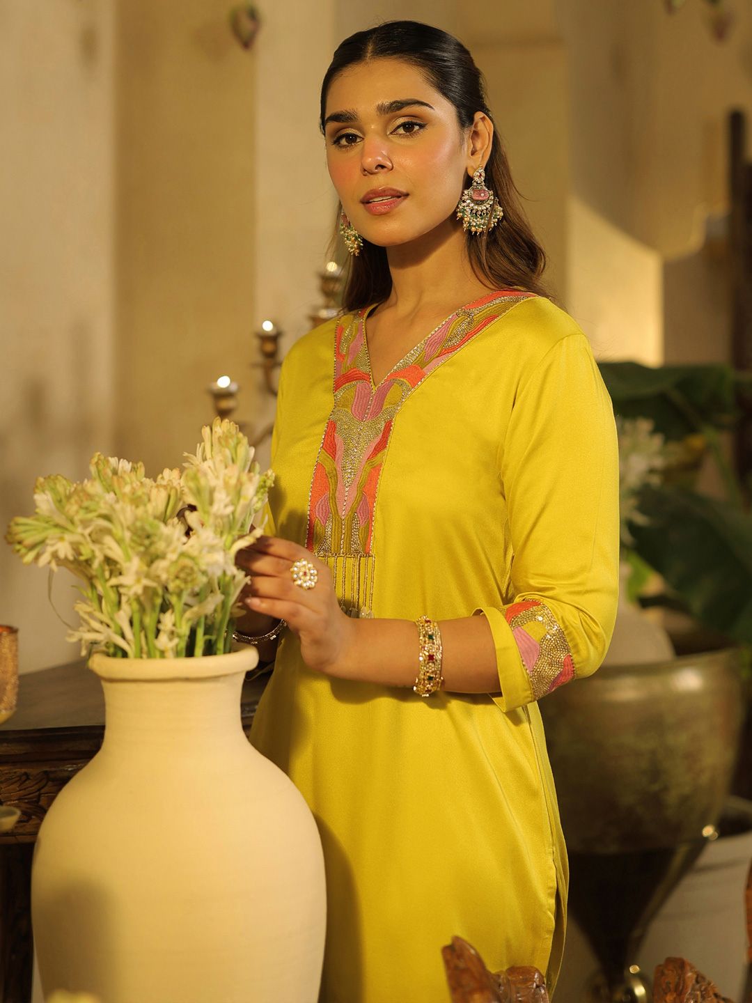 Dhiyona IE Women Ethnic Motifs Embroidered Regular Beads and Stones Straight Kurta Set