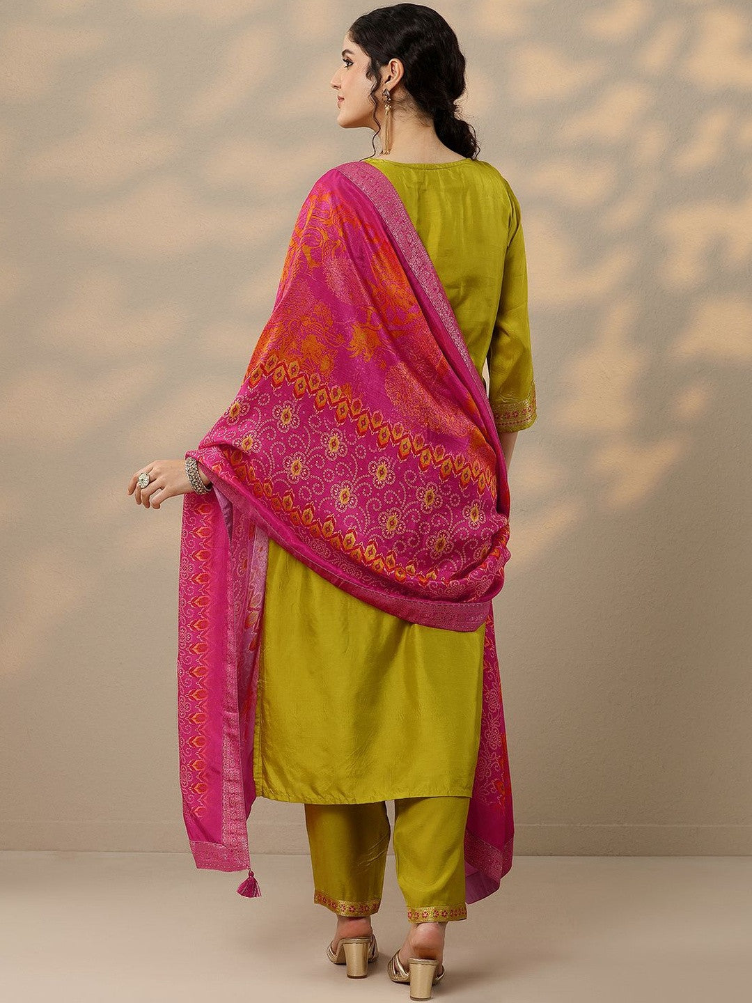 Women Ethnic Motifs Woven Kurta with Trousers & Dupatta
