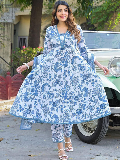 Dhiyona KL Women Blue Pure Cotton Kurta Sets